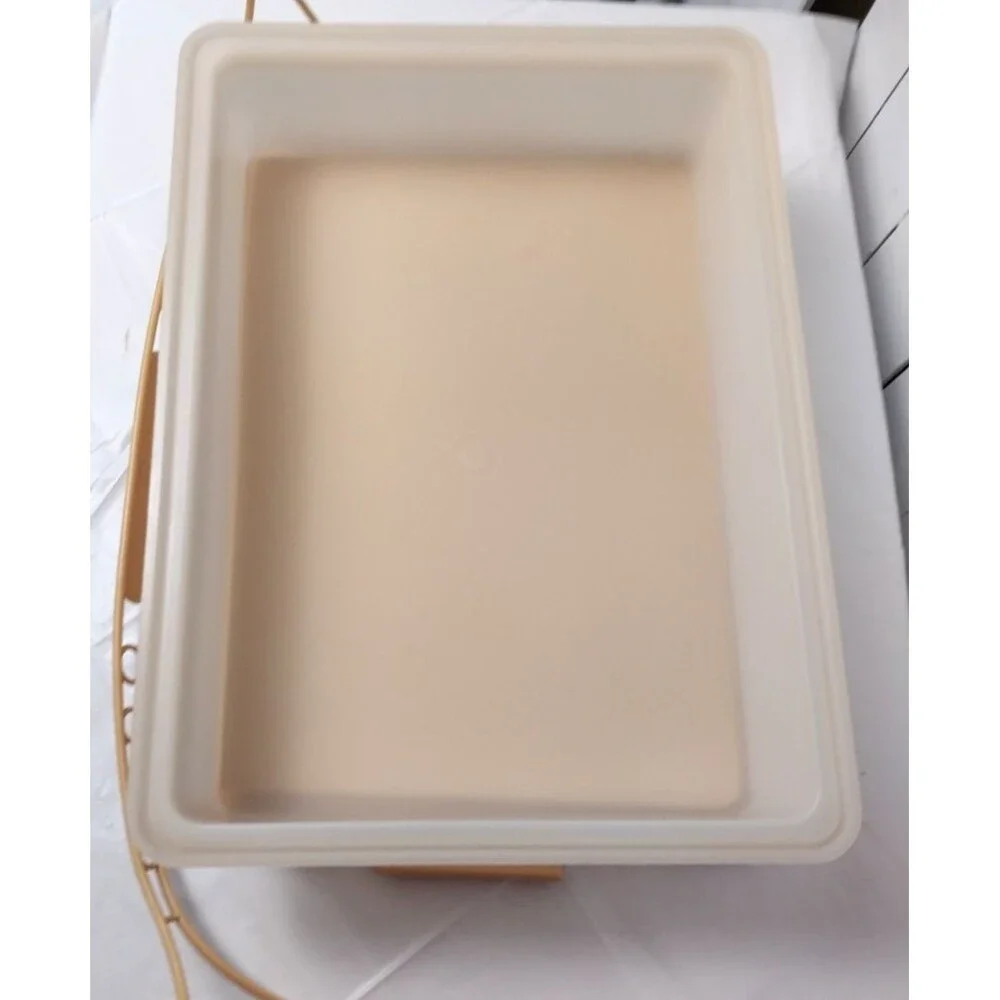 Vintage Tupperware Rectangular Sheet Cake/Cupcake Carrier 9x13